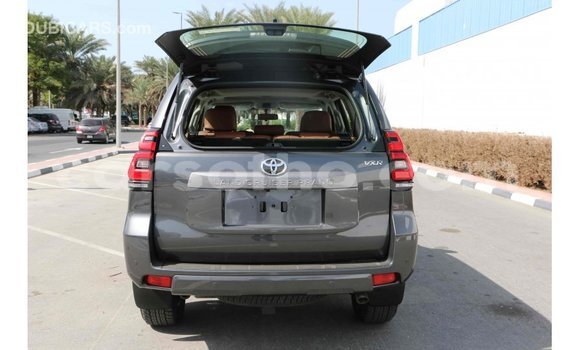 Sayi Imported Toyota Prado Black Mota in Import - Dubai a Maseru Sayi Imported Toyota Prado Black Mota in Import - Dubai a Maseru