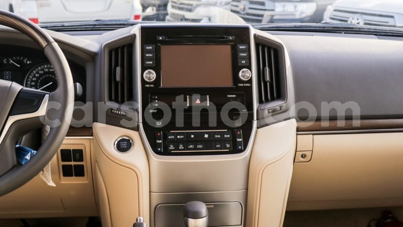 Big with watermark toyota land cruiser maseru import dubai 16649