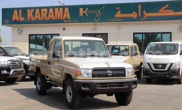 Buy Import Toyota Land Cruiser Beige Car in Import - Dubai in Maseru Buy Import Toyota Land Cruiser Beige Car in Import - Dubai in Maseru