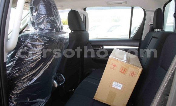 اشتري Imported Toyota Hilux Other سيارة في Import - Dubai في Maseru اشتري Imported Toyota Hilux Other سيارة في Import - Dubai في Maseru