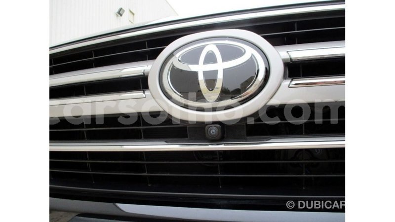 Big with watermark toyota land cruiser maseru import dubai 16659