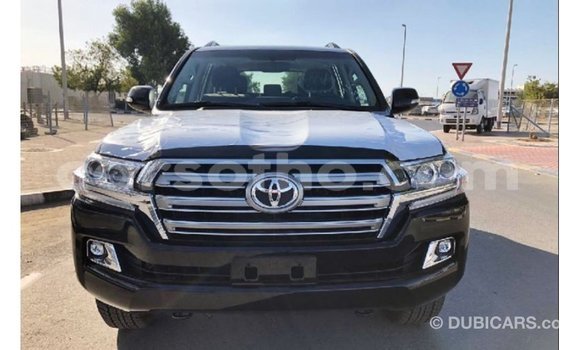 Buy Import Toyota Land Cruiser Black Car in Import - Dubai in Maseru Buy Import Toyota Land Cruiser Black Car in Import - Dubai in Maseru