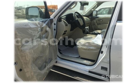 Sayi Imported Nissan Patrol White Mota in Import - Dubai a Maseru Sayi Imported Nissan Patrol White Mota in Import - Dubai a Maseru