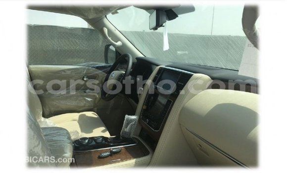 Sayi Imported Nissan Patrol White Mota in Import - Dubai a Maseru Sayi Imported Nissan Patrol White Mota in Import - Dubai a Maseru