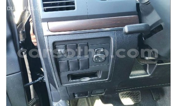 Sayi Imported Toyota Land Cruiser Black Mota in Import - Dubai a Maseru Sayi Imported Toyota Land Cruiser Black Mota in Import - Dubai a Maseru