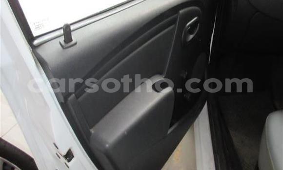 Acheter Occasion Voiture Nissan NV200 Blanc à Butha Buthe, Butha-Buthe Acheter Occasion Voiture Nissan NV200 Blanc à Butha Buthe, Butha-Buthe