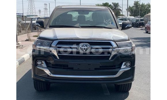 Buy Import Toyota Land Cruiser Black Car in Import - Dubai in Maseru Buy Import Toyota Land Cruiser Black Car in Import - Dubai in Maseru