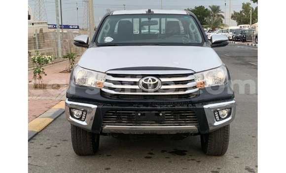 Sayi Imported Toyota Hilux Black Mota in Import - Dubai a Maseru Sayi Imported Toyota Hilux Black Mota in Import - Dubai a Maseru