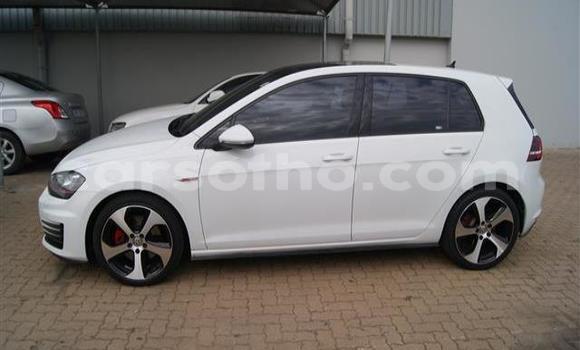 اشتري مستعمل Volkswagen Golf GTI White سيارة في Thaba–Tseka في Mafeteng اشتري مستعمل Volkswagen Golf GTI White سيارة في Thaba–Tseka في Mafeteng
