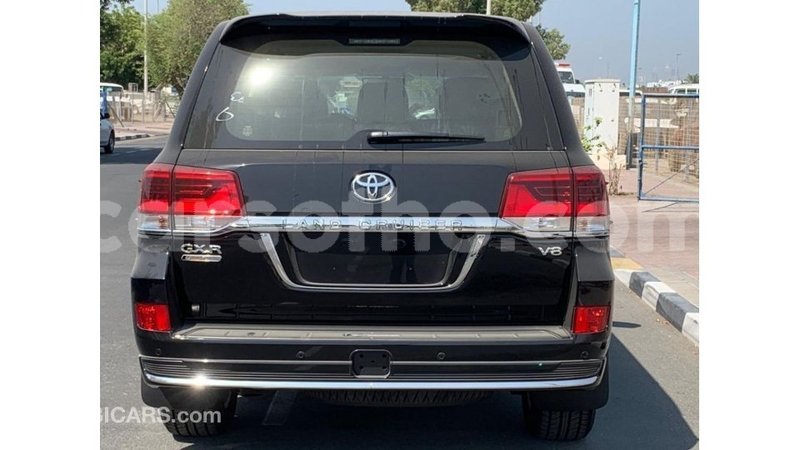 Big with watermark toyota land cruiser maseru import dubai 16689