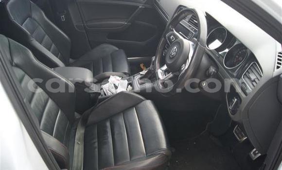 اشتري مستعمل Volkswagen Golf GTI White سيارة في Thaba–Tseka في Mafeteng اشتري مستعمل Volkswagen Golf GTI White سيارة في Thaba–Tseka في Mafeteng