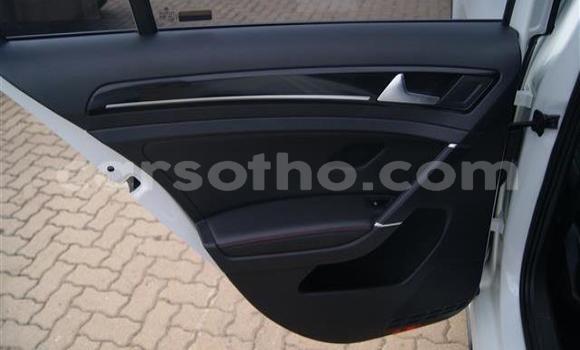اشتري مستعمل Volkswagen Golf GTI White سيارة في Thaba–Tseka في Mafeteng اشتري مستعمل Volkswagen Golf GTI White سيارة في Thaba–Tseka في Mafeteng