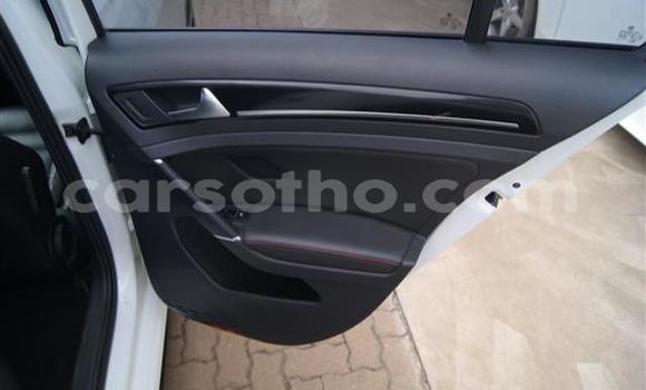 اشتري مستعمل Volkswagen Golf GTI White سيارة في Thaba–Tseka في Mafeteng اشتري مستعمل Volkswagen Golf GTI White سيارة في Thaba–Tseka في Mafeteng