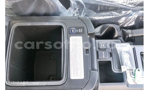 Acheter Import Voiture Toyota Prado Noir à Import - Dubai, Maseru Acheter Import Voiture Toyota Prado Noir à Import - Dubai, Maseru