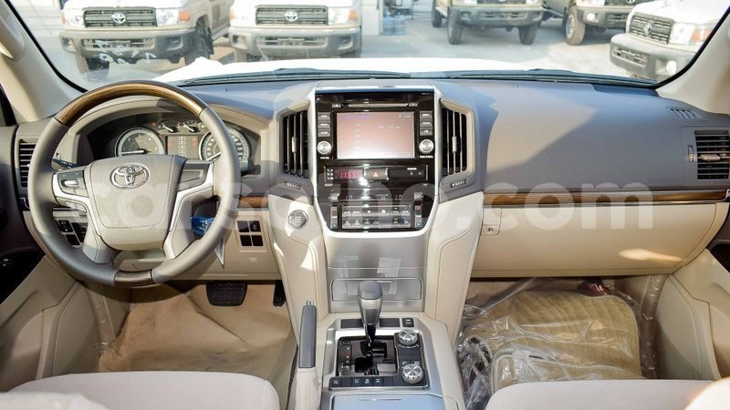 Big with watermark toyota land cruiser maseru import dubai 16699