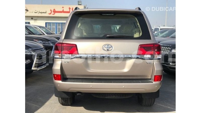 Big with watermark toyota land cruiser maseru import dubai 16700