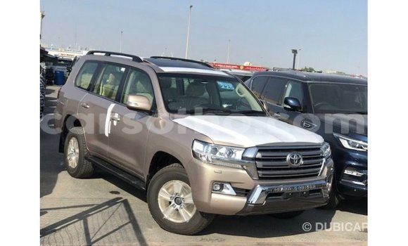 Buy Import Toyota Land Cruiser Other Car in Import - Dubai in Maseru Buy Import Toyota Land Cruiser Other Car in Import - Dubai in Maseru