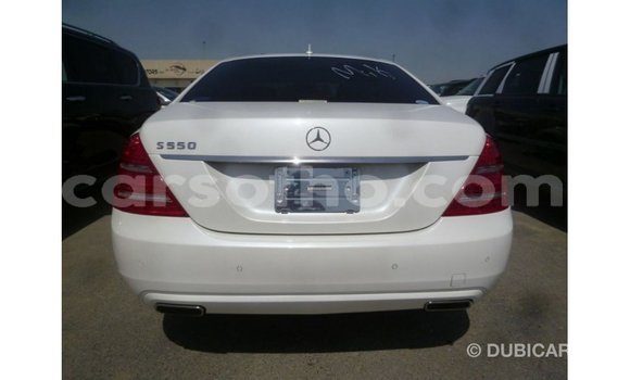 اشتري Imported Mercedes-Benz 190 White سيارة في Import - Dubai في Maseru اشتري Imported Mercedes-Benz 190 White سيارة في Import - Dubai في Maseru
