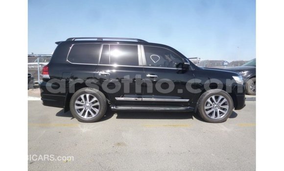 Buy Import Toyota Land Cruiser Black Car in Import - Dubai in Maseru Buy Import Toyota Land Cruiser Black Car in Import - Dubai in Maseru