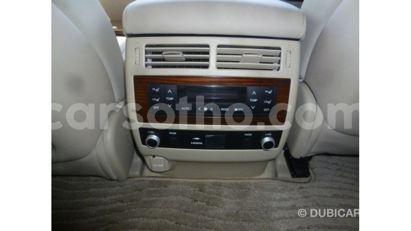 Big with watermark toyota land cruiser maseru import dubai 16704