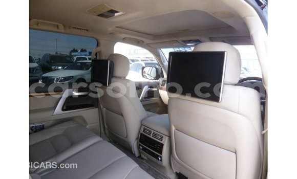 Buy Import Toyota Land Cruiser Black Car in Import - Dubai in Maseru Buy Import Toyota Land Cruiser Black Car in Import - Dubai in Maseru