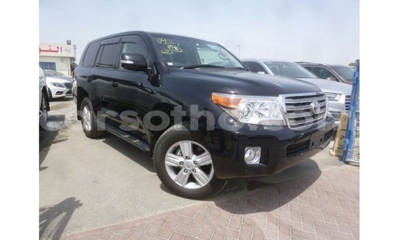 Sayi Imported Toyota Land Cruiser Black Mota in Import - Dubai a Maseru Sayi Imported Toyota Land Cruiser Black Mota in Import - Dubai a Maseru
