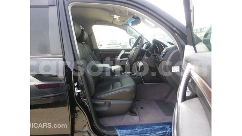 Big with watermark toyota land cruiser maseru import dubai 16705