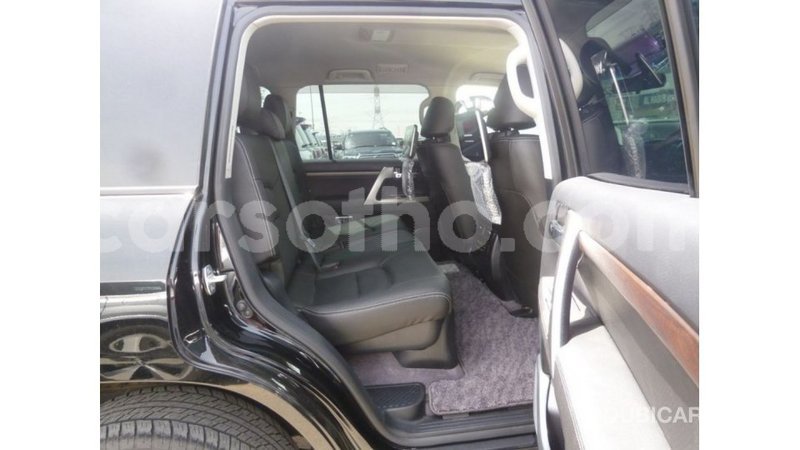 Big with watermark toyota land cruiser maseru import dubai 16705