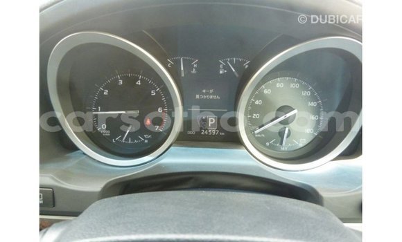 Sayi Imported Toyota Land Cruiser Black Mota in Import - Dubai a Maseru Sayi Imported Toyota Land Cruiser Black Mota in Import - Dubai a Maseru