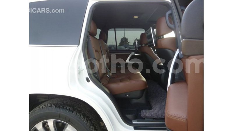 Big with watermark toyota land cruiser maseru import dubai 16709