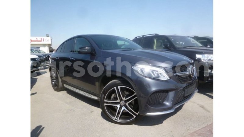 Big with watermark mercedes benz gle maseru import dubai 16712