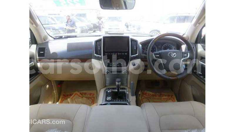 Big with watermark toyota land cruiser maseru import dubai 16713