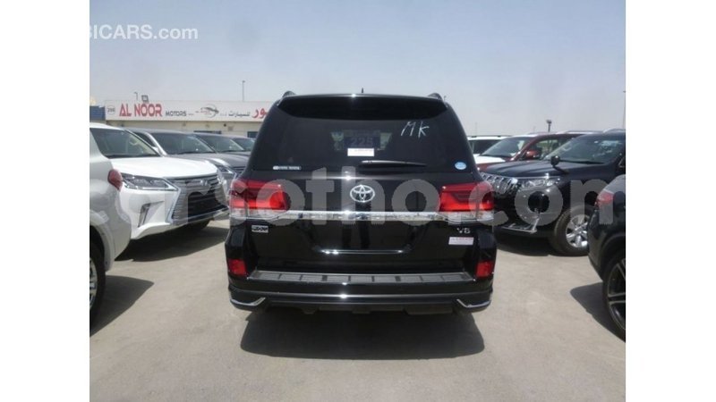 Big with watermark toyota land cruiser maseru import dubai 16713