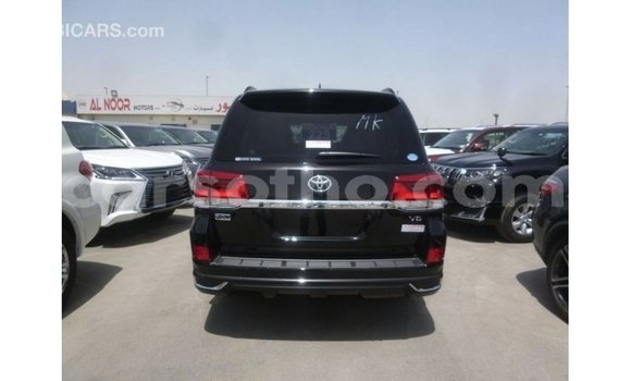 اشتري Imported Toyota Land Cruiser Black سيارة في Import - Dubai في Maseru اشتري Imported Toyota Land Cruiser Black سيارة في Import - Dubai في Maseru