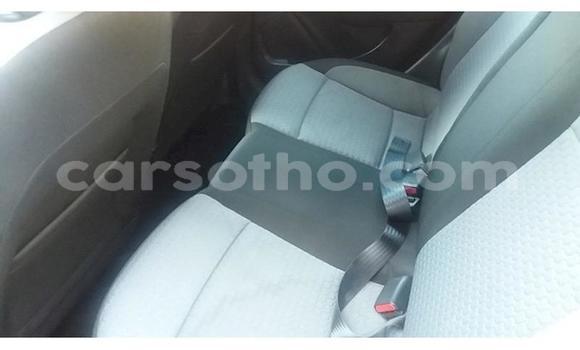 Acheter Occasion Voiture Hyundai i20 Blanc à Roma, Maseru Acheter Occasion Voiture Hyundai i20 Blanc à Roma, Maseru