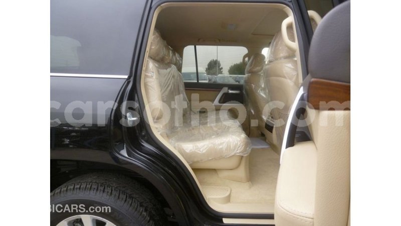 Big with watermark toyota land cruiser maseru import dubai 16714