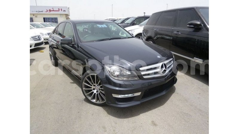 Big with watermark mercedes benz 190 maseru import dubai 16715