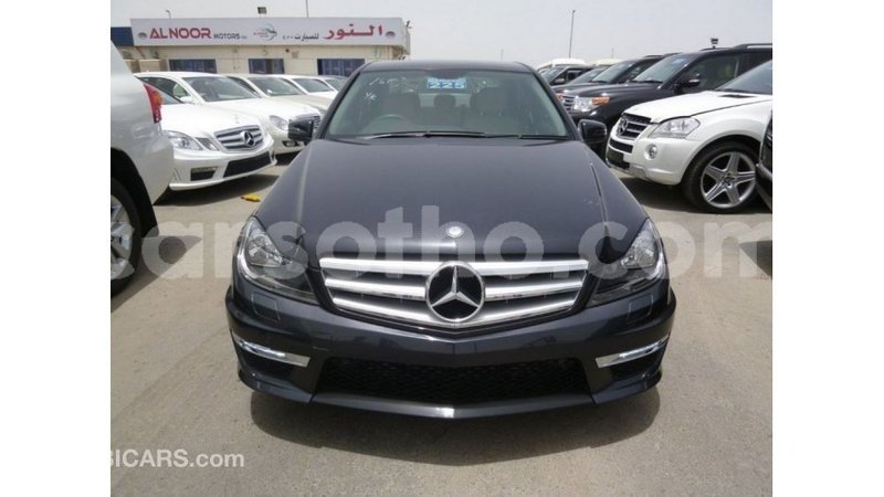 Big with watermark mercedes benz 190 maseru import dubai 16715