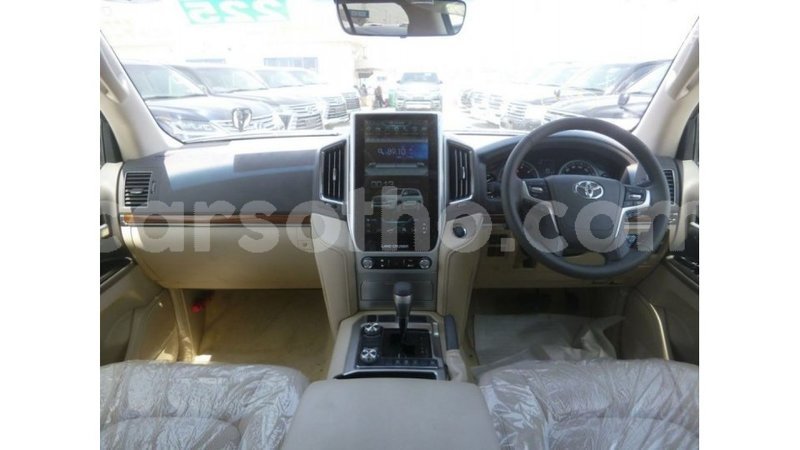 Big with watermark toyota land cruiser maseru import dubai 16716