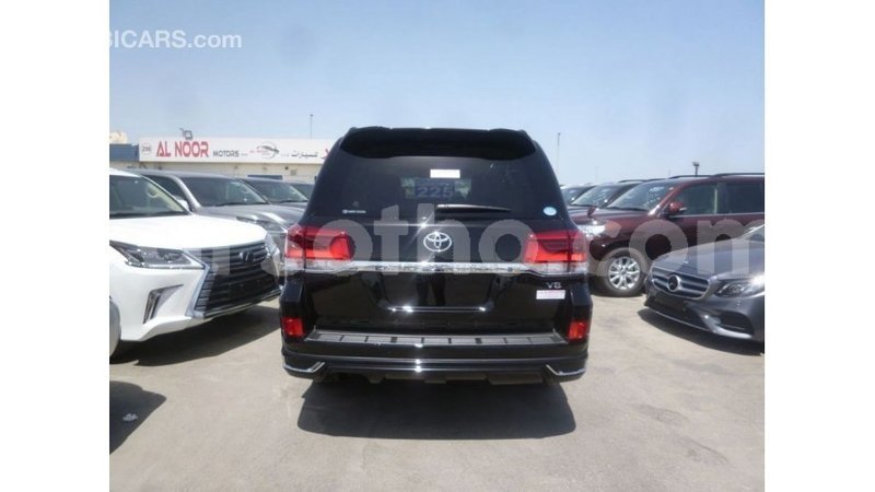 Big with watermark toyota land cruiser maseru import dubai 16716