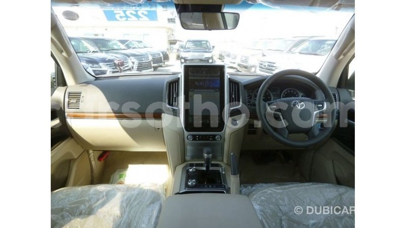 Big with watermark toyota land cruiser maseru import dubai 16717