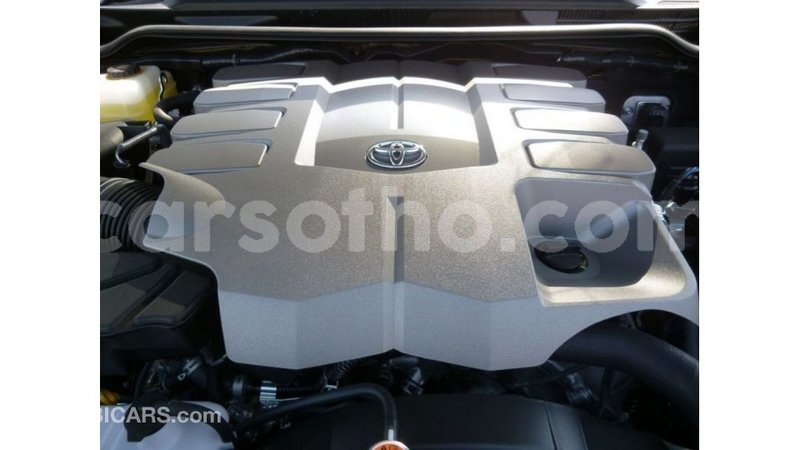 Big with watermark toyota land cruiser maseru import dubai 16717