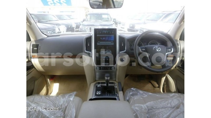 Big with watermark toyota land cruiser maseru import dubai 16718