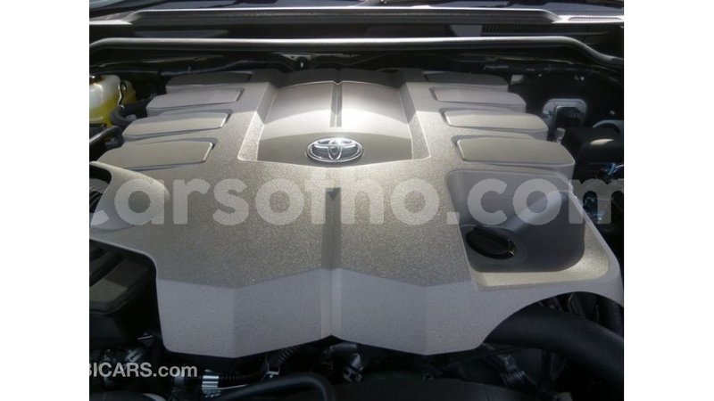 Big with watermark toyota land cruiser maseru import dubai 16718