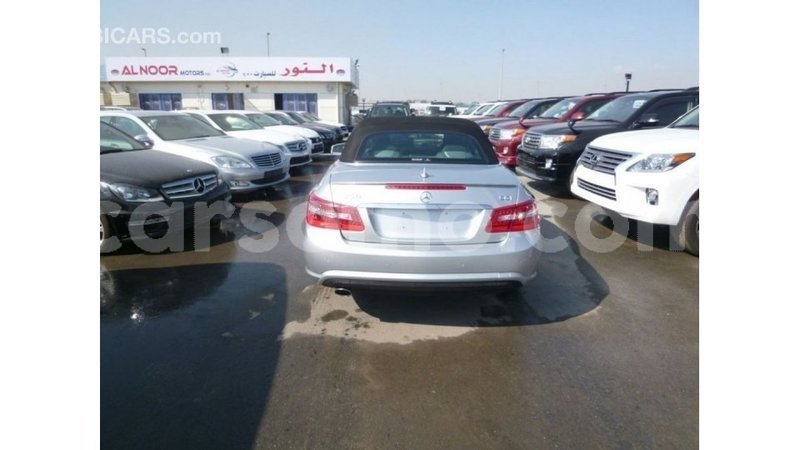 Big with watermark mercedes benz 250 maseru import dubai 16719