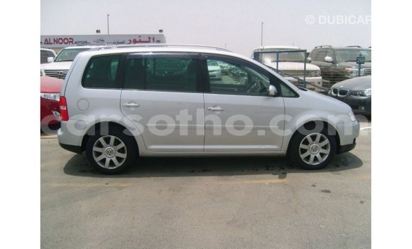 اشتري Imported Volkswagen Touran Other سيارة في Import - Dubai في Maseru اشتري Imported Volkswagen Touran Other سيارة في Import - Dubai في Maseru