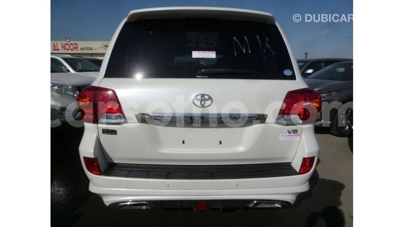 Big with watermark toyota land cruiser maseru import dubai 16722