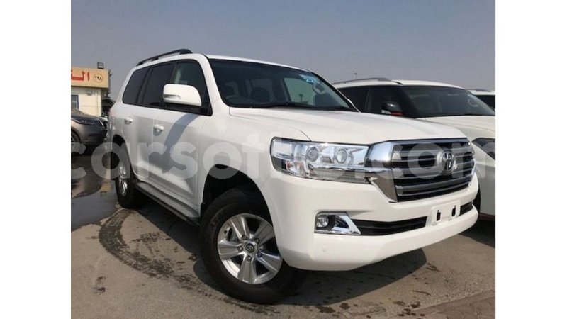 Big with watermark toyota land cruiser maseru import dubai 16725