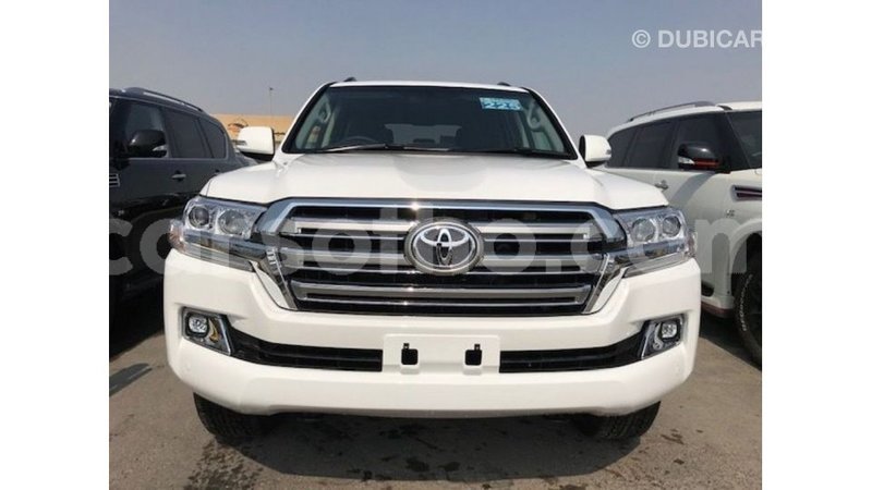 Big with watermark toyota land cruiser maseru import dubai 16725