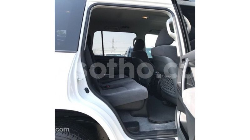 Big with watermark toyota land cruiser maseru import dubai 16725